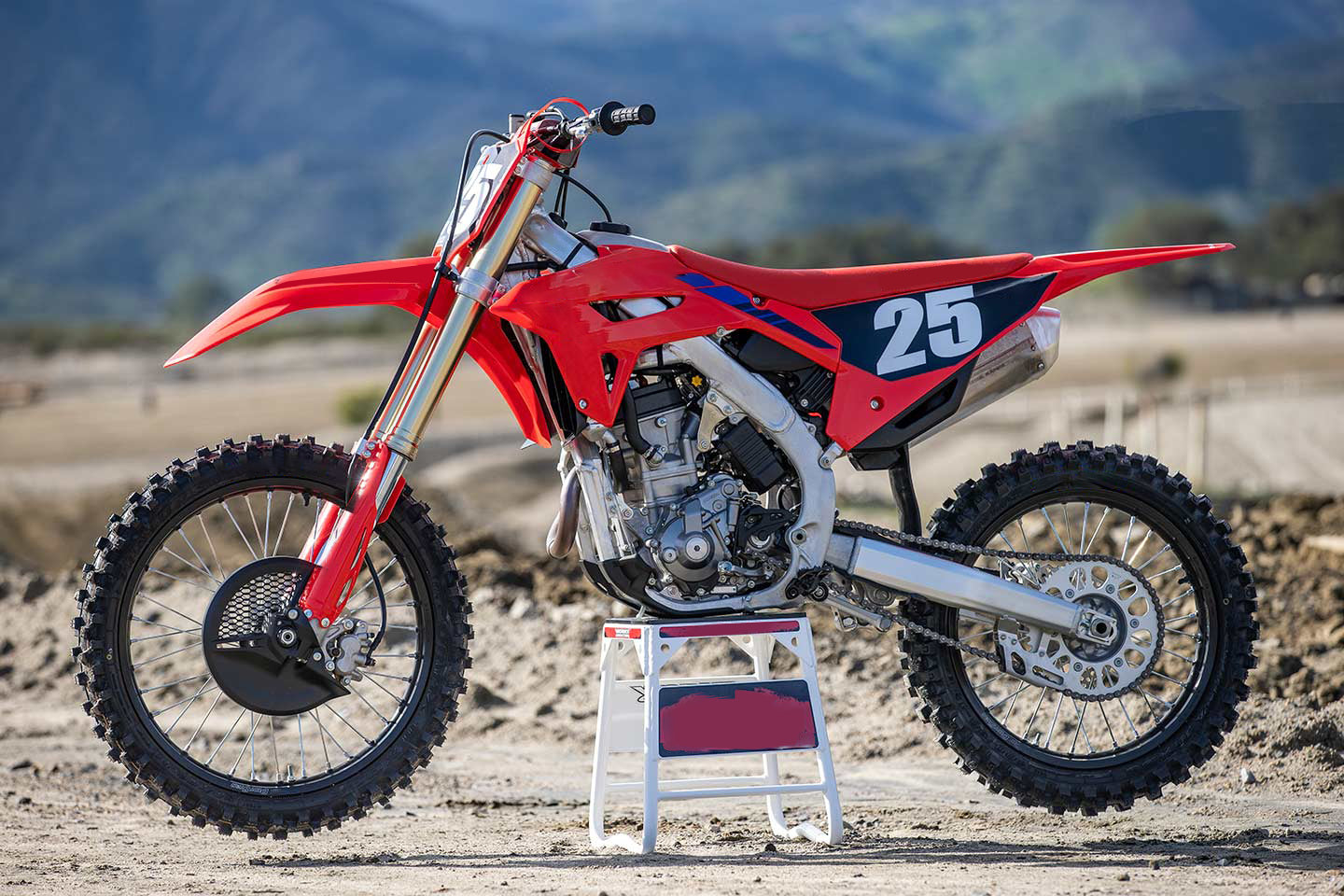 Why the Honda CRF450 2025 is a Game Changer?