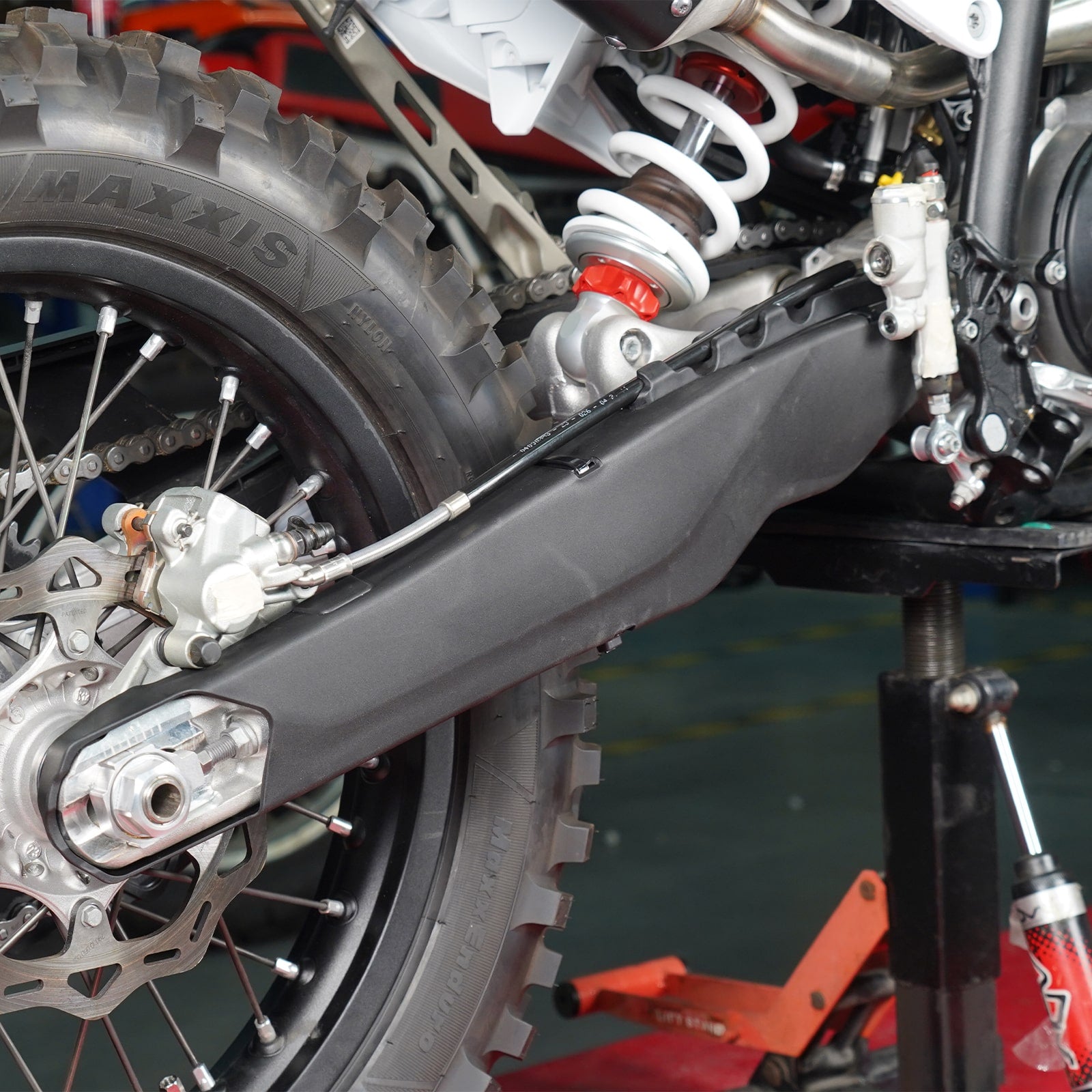 Rear Swingarm Guards For KTM 350 500 EXC-F 2024