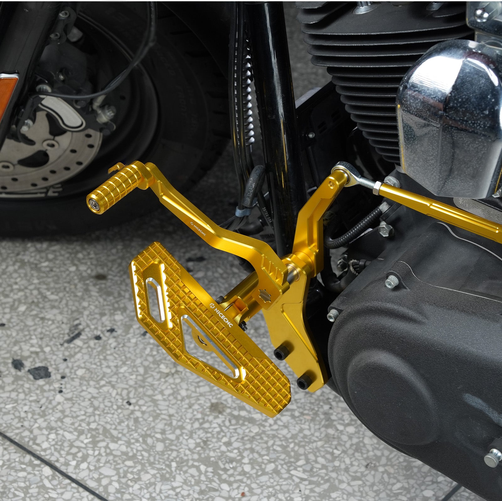 Forward Controls Kit For Harley Dyna Low Rider Street Bob Super Glide