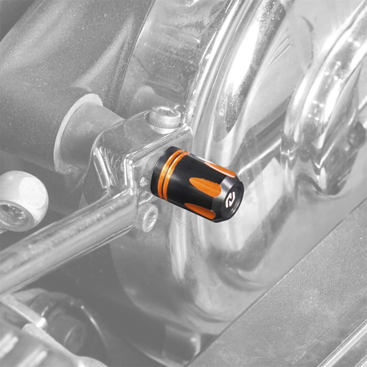 Heel Toe Shifter Shaft Cover For Harley Road King Street Glide Ultra Limited