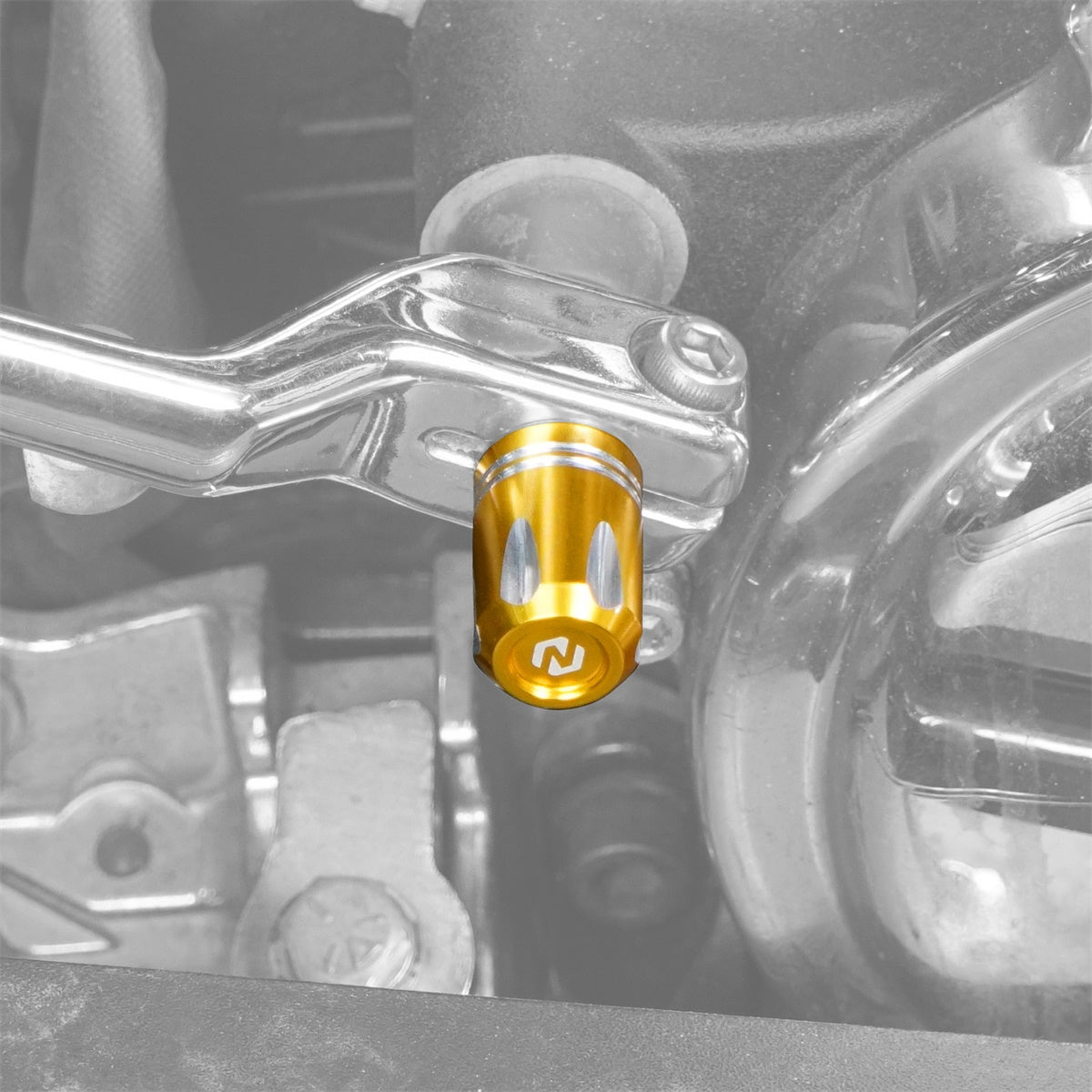 Heel Toe Shifter Shaft Cover For Harley Road King Street Glide Ultra Limited