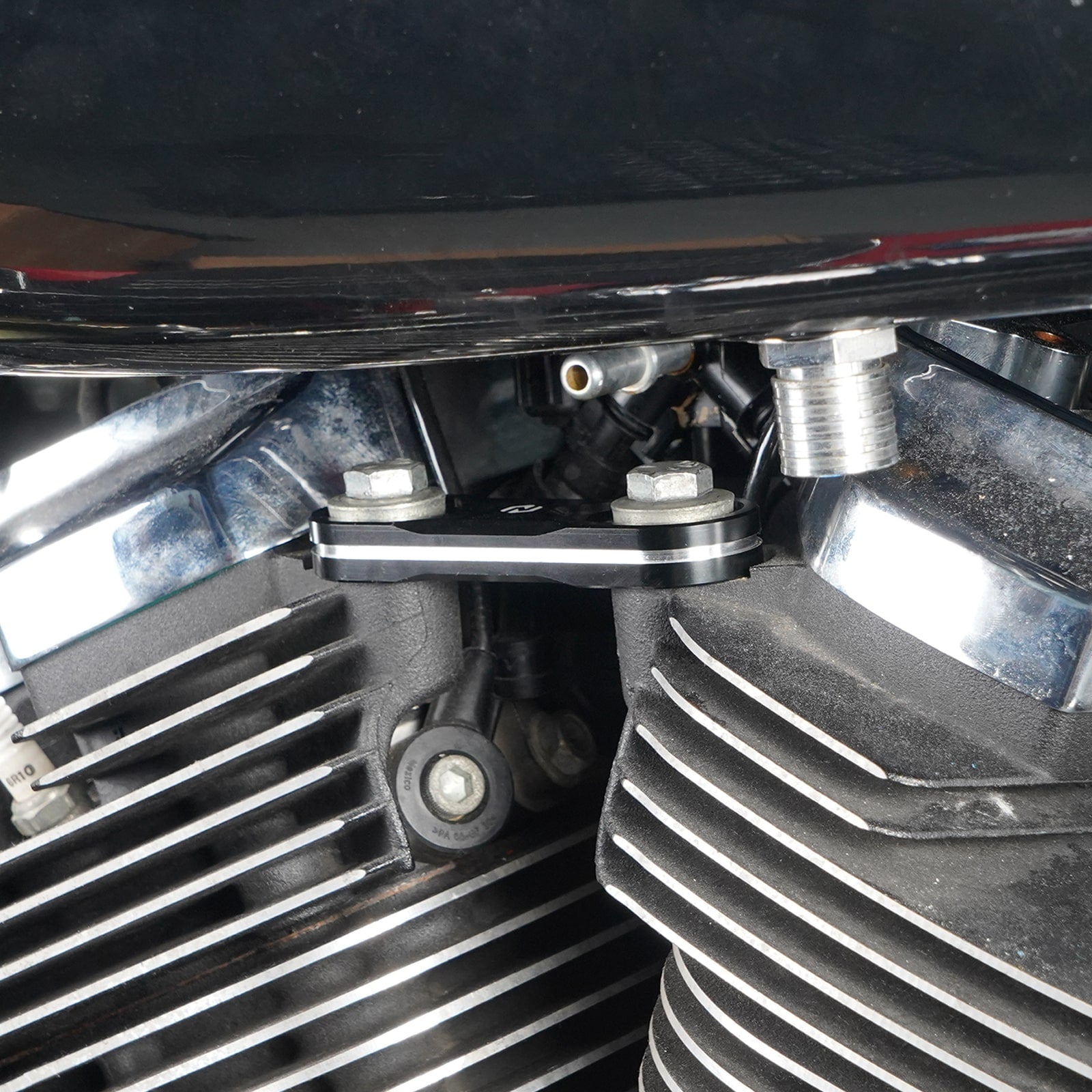 M8 Horn Relocation Bracket Plate Delete Kit For Harley Road King Electra Street Glide