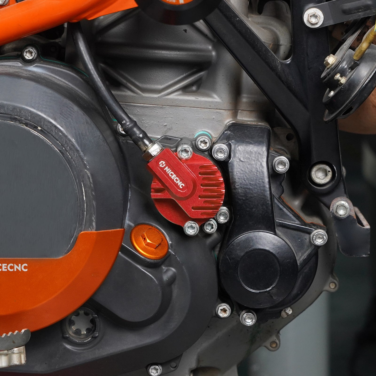 Engine Oil Filter Cap Cover For KTM 690 Enduro Duke SMC R Gas Gas 700