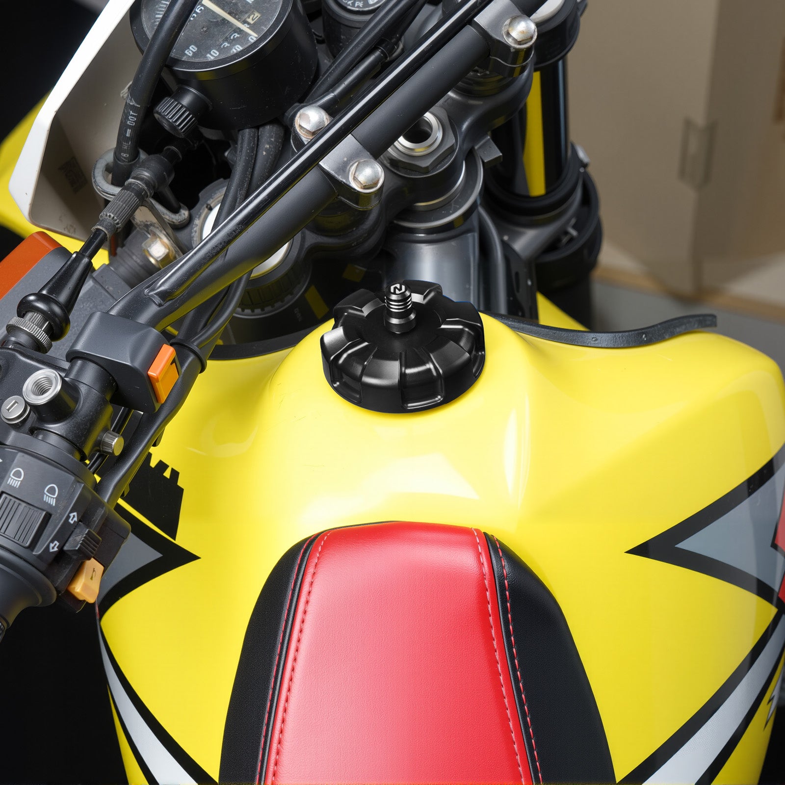 Gas Tank Cap w/One-Way Breather Valve For Suzuki DR650 S / SE 1996–2025