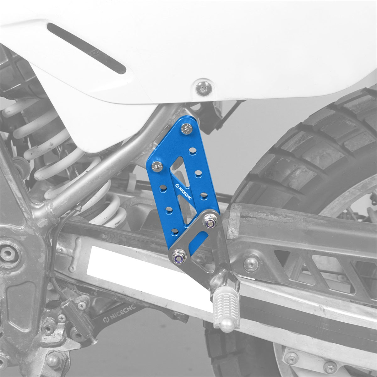 Passenger Foot Peg Support Extension Relocation Brackets For Suzuki DR650 S / SE