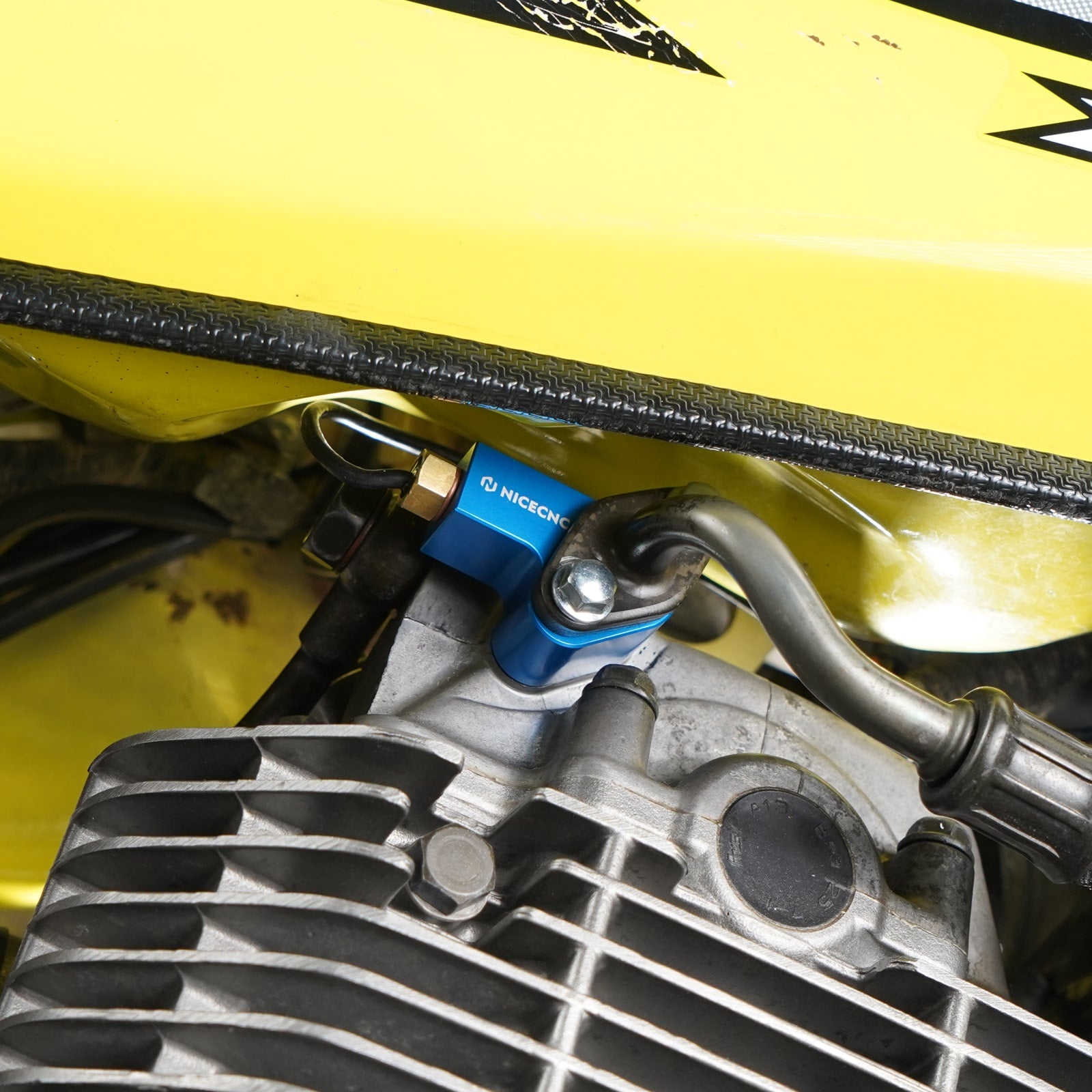 Oil Temperature Sensor Block Connector Fitting Kit For Suzuki DR650 S / SE