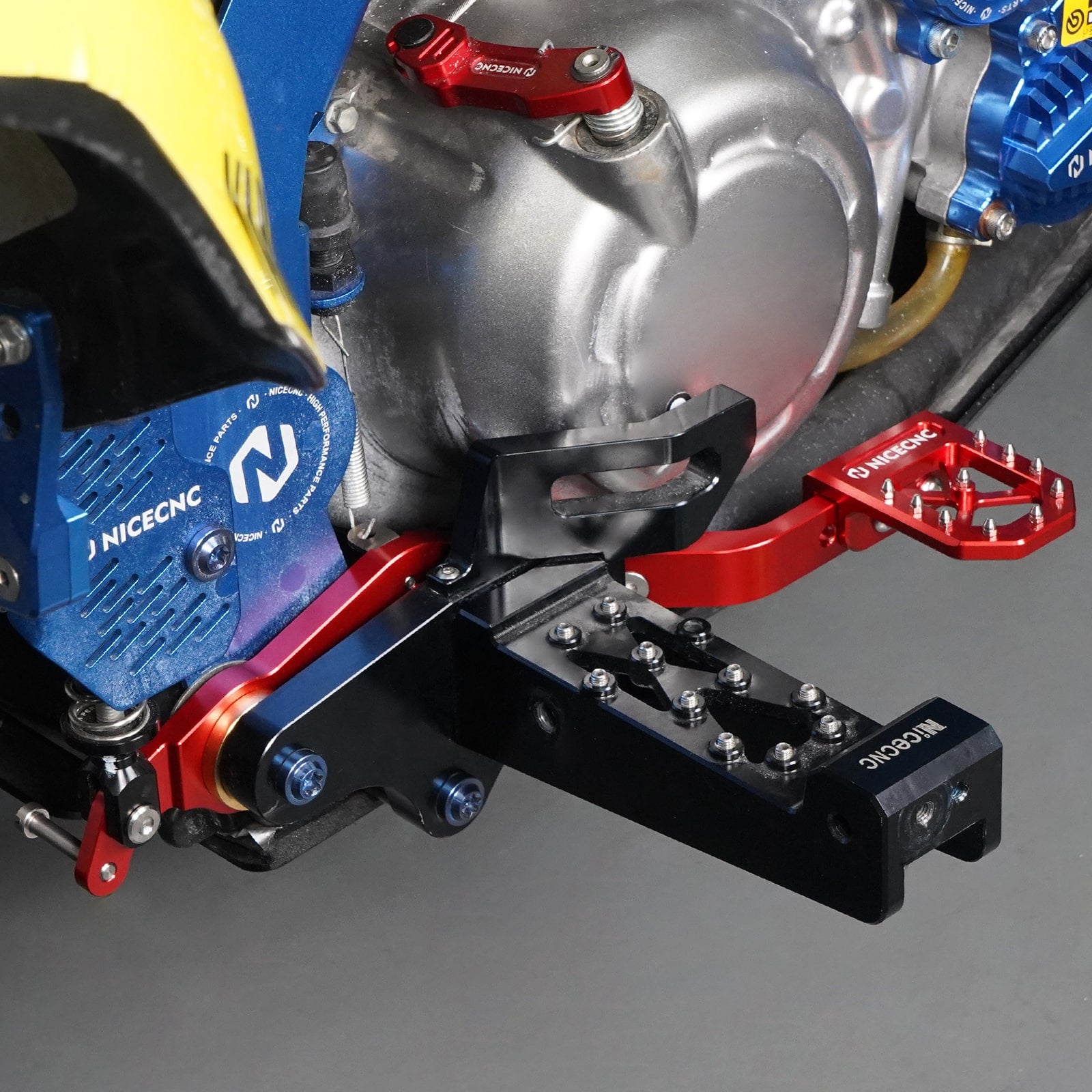 ATV Folding Shift Lever + Adjustable Rear Foot Brake Pedal For Yamaha Raptor 700 R 13-26