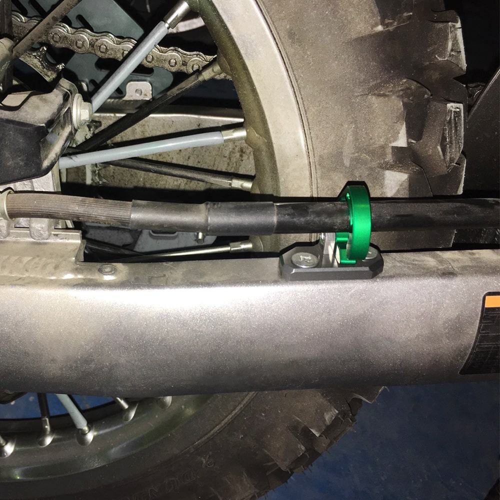 Guia da braçadeira da mangueira da linha de freio traseiro NICECNC Compatível com Kawasaki KX 80 85 100 125 250 500 KDX250 KLX140 250 300 650 Substitua 13070-1144,13070-1381
