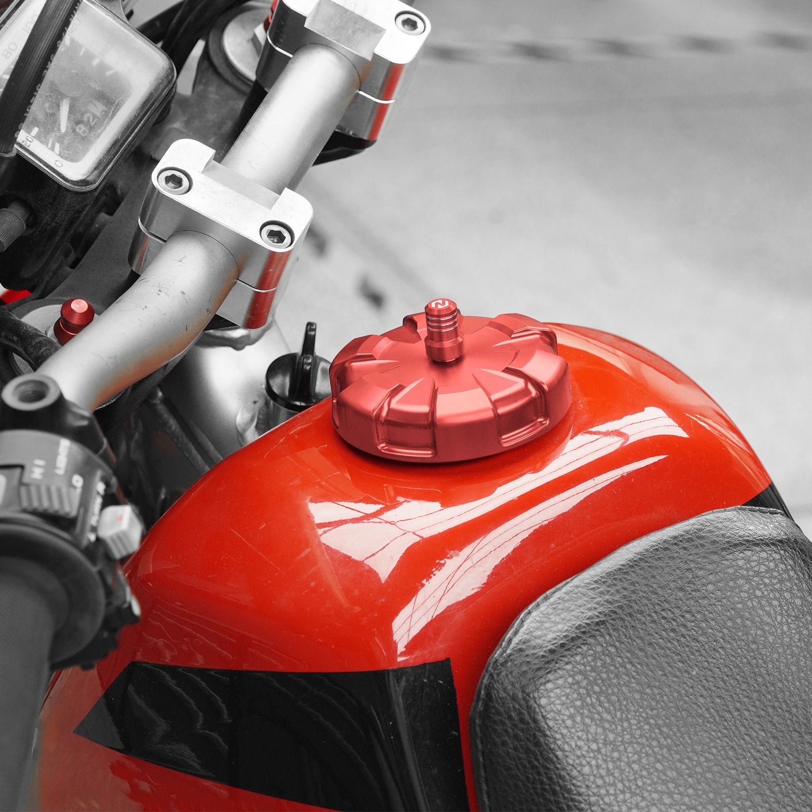 Gas Fuel Tank Cap Cover w/Breather Valve For Honda XR650L 1993-2025