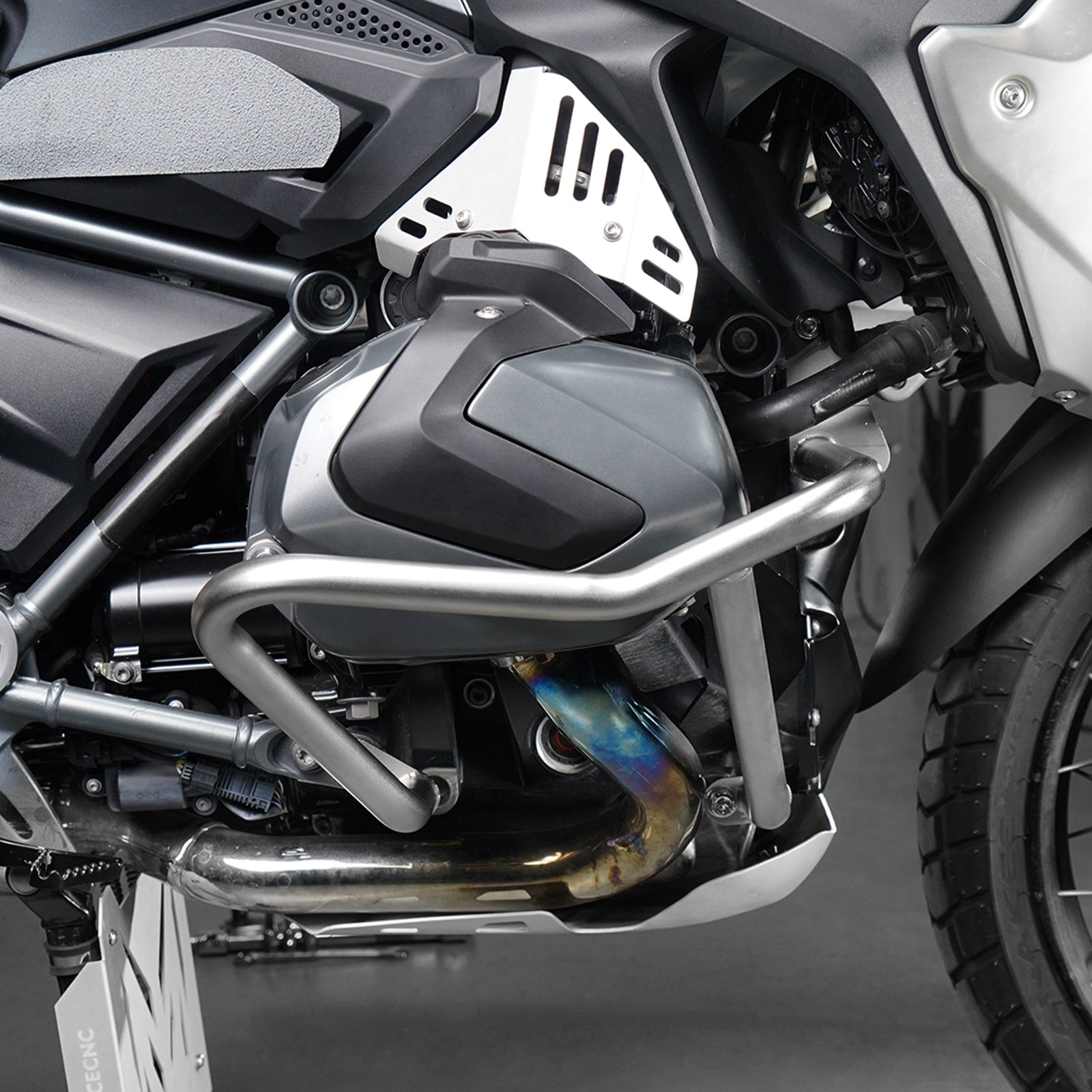 Pair Engine Guards Crash Bars For BMW R1250GS 2019-2024