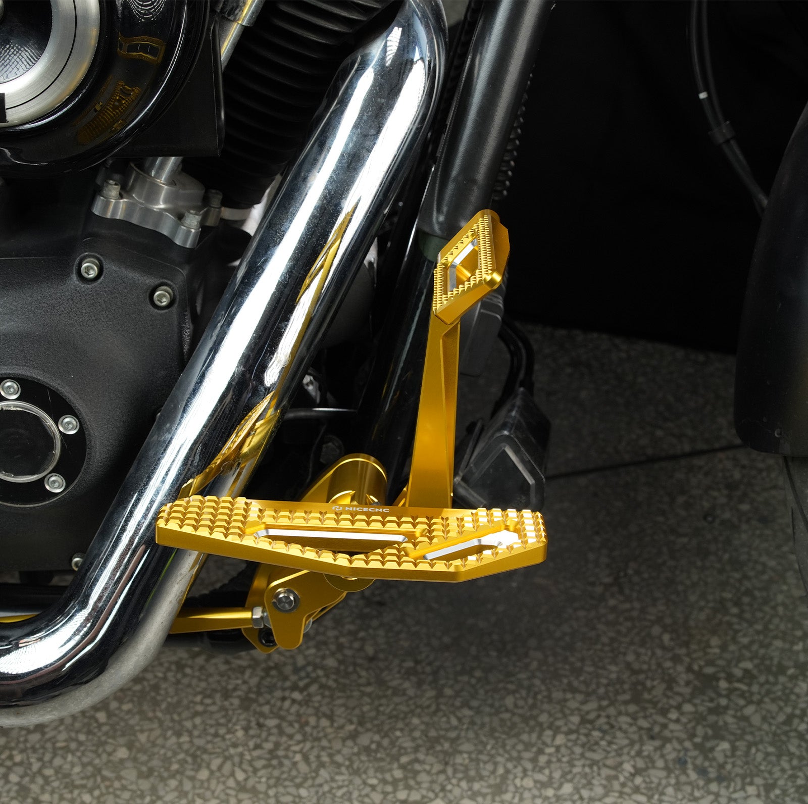 Forward Controls Kit For Harley Dyna Low Rider Street Bob Super Glide