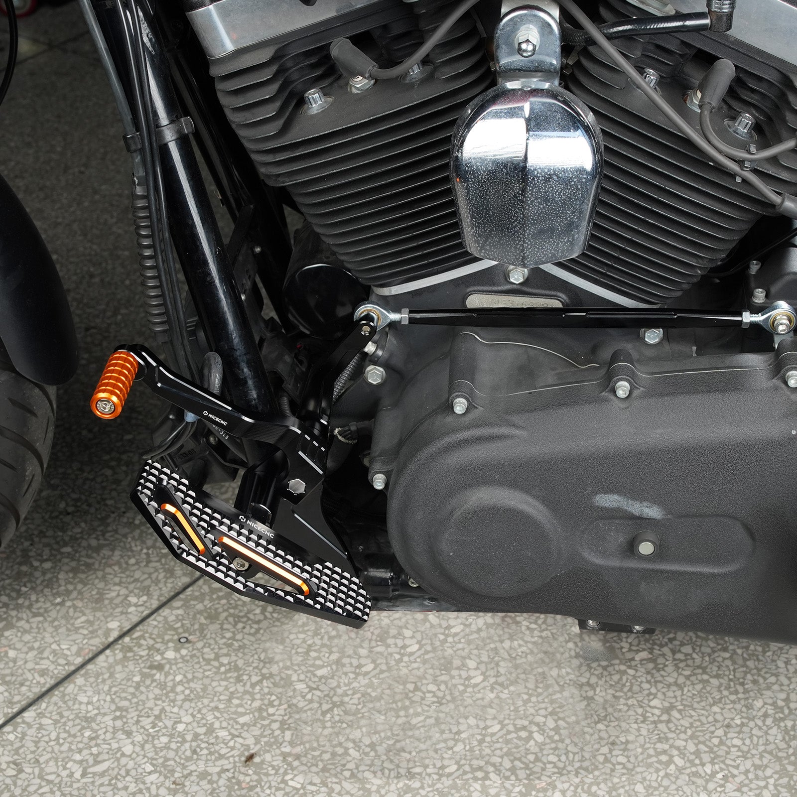 Forward Controls Kit For Harley Dyna Low Rider Street Bob Super Glide