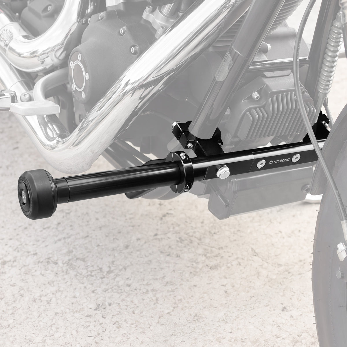 Front Crash Bar Engine Guard For Harley Dyna Low Rider Street Fat Bob Super Wide Glide