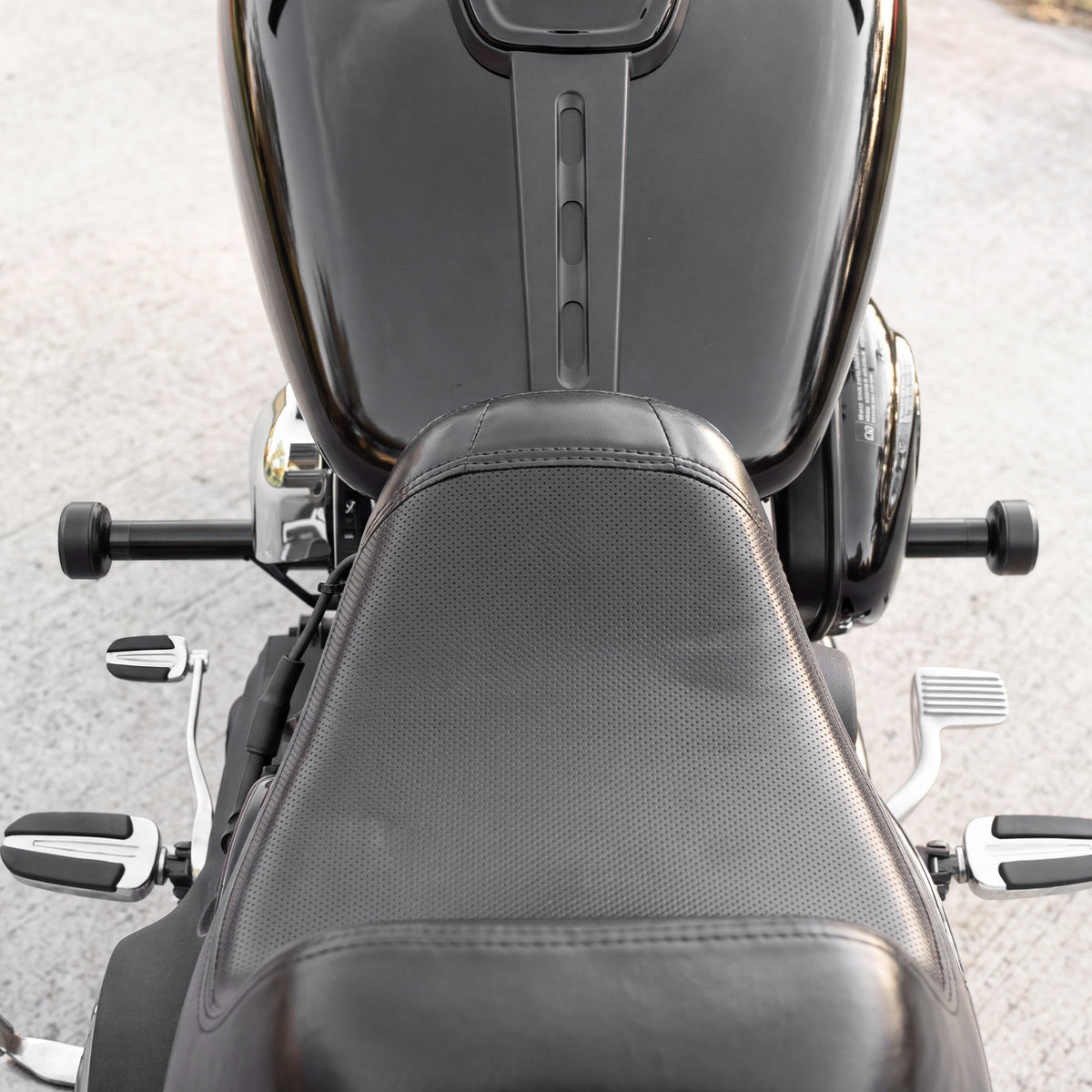 Front Crash Bar Engine Guard For Harley Dyna Low Rider Street Fat Bob Super Wide Glide