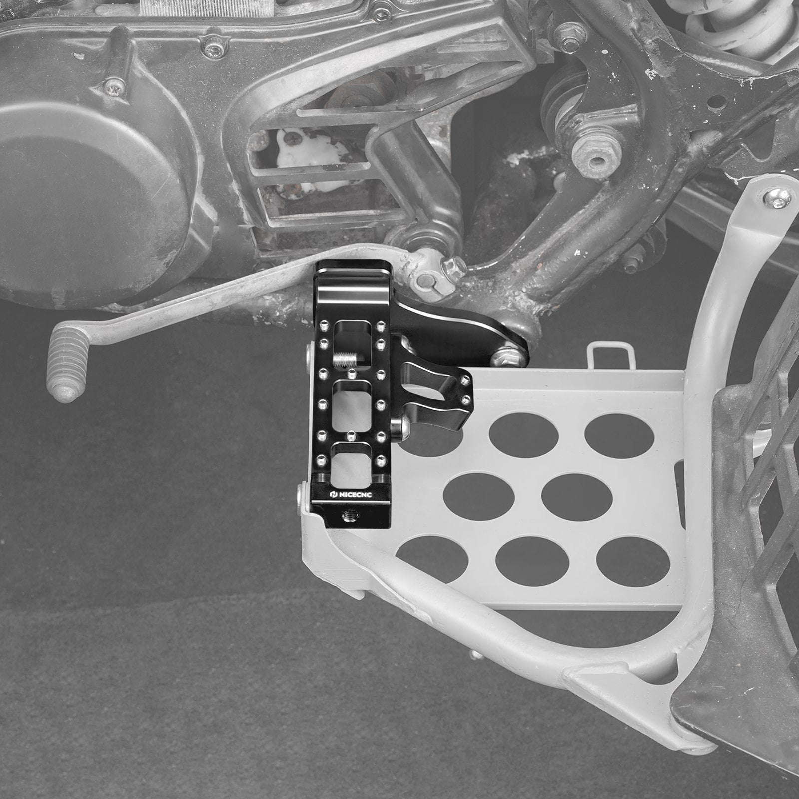 ATV Extended Wider Foot Pegs Pedals For Yamaha Banshee 350 1987-2006