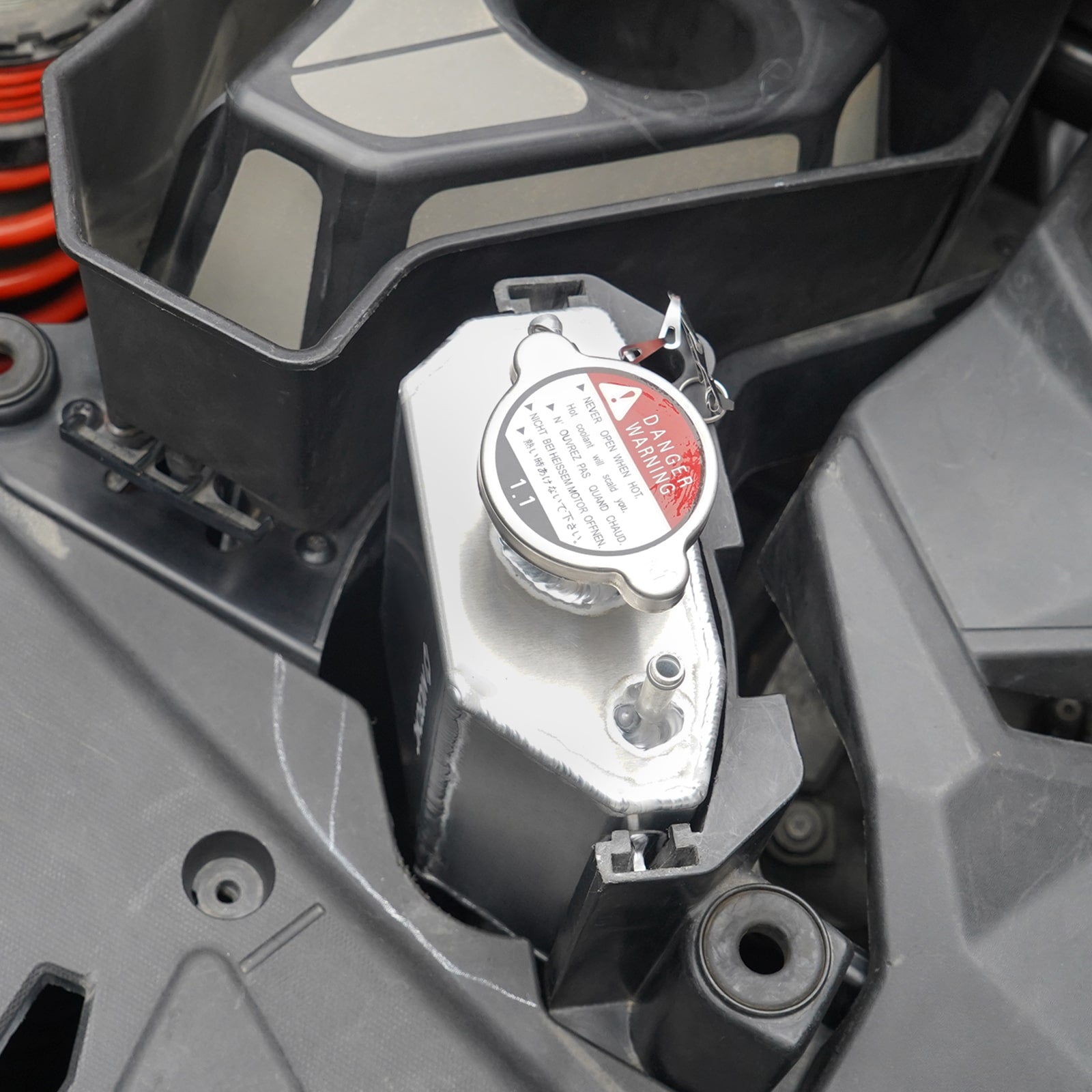 Radiator Coolant Tank Reservoir Bottle For Can-Am X3 Defender HD10 Commander 1000R