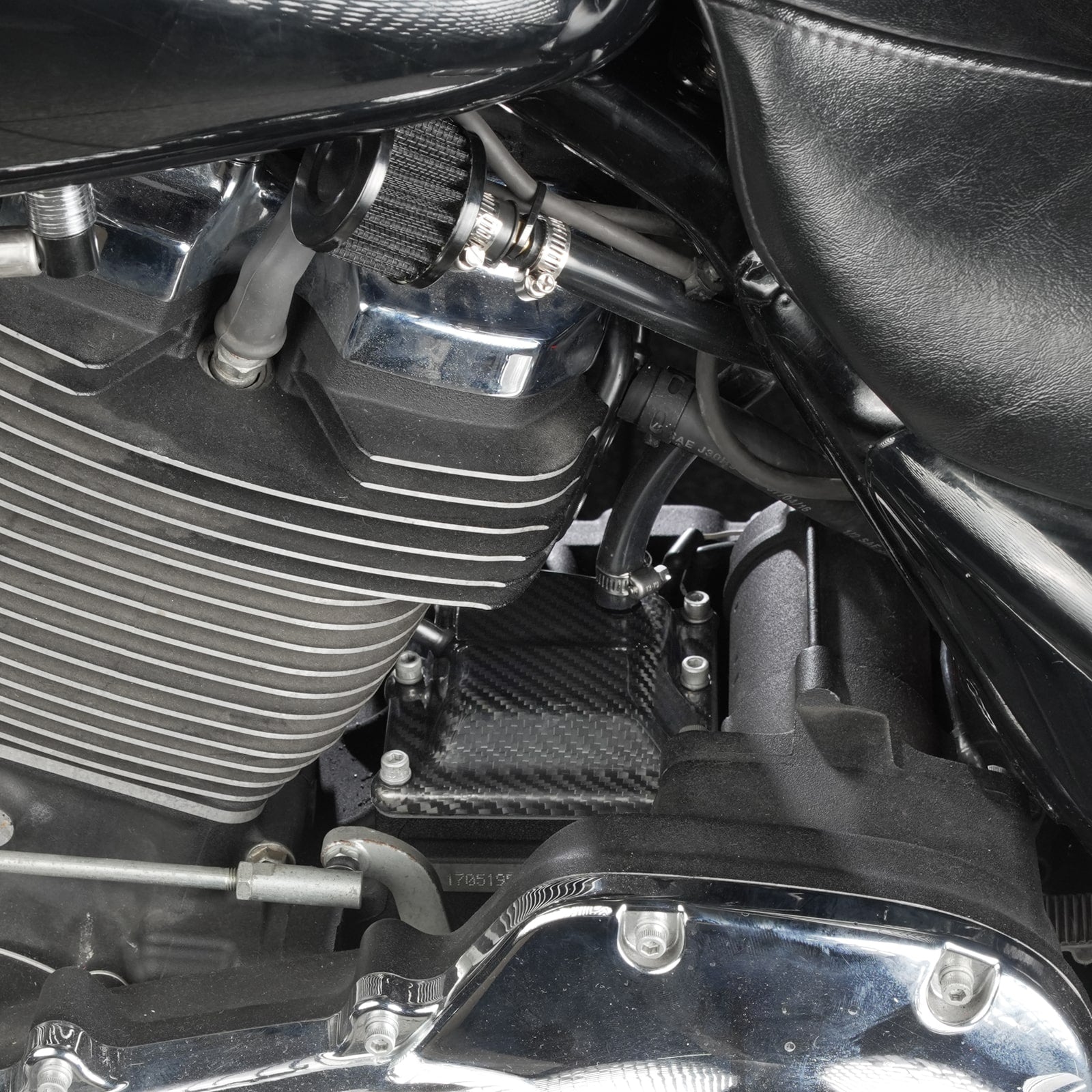 Carbon Fiber M8 Vented Transmission Top Cover For Harley Street Bob Low Rider S Fat Boy