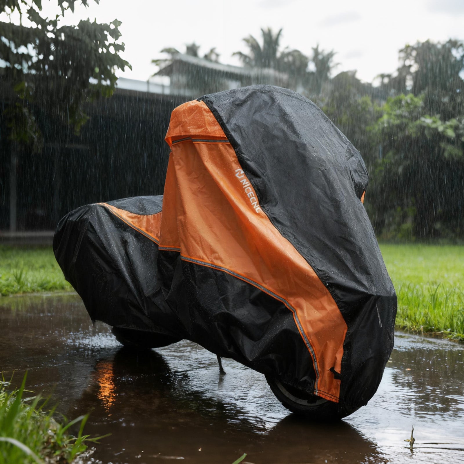 Heavy-Duty Motorcycle Cover w/Heat Shield Protection For Harley Road King Street Glide