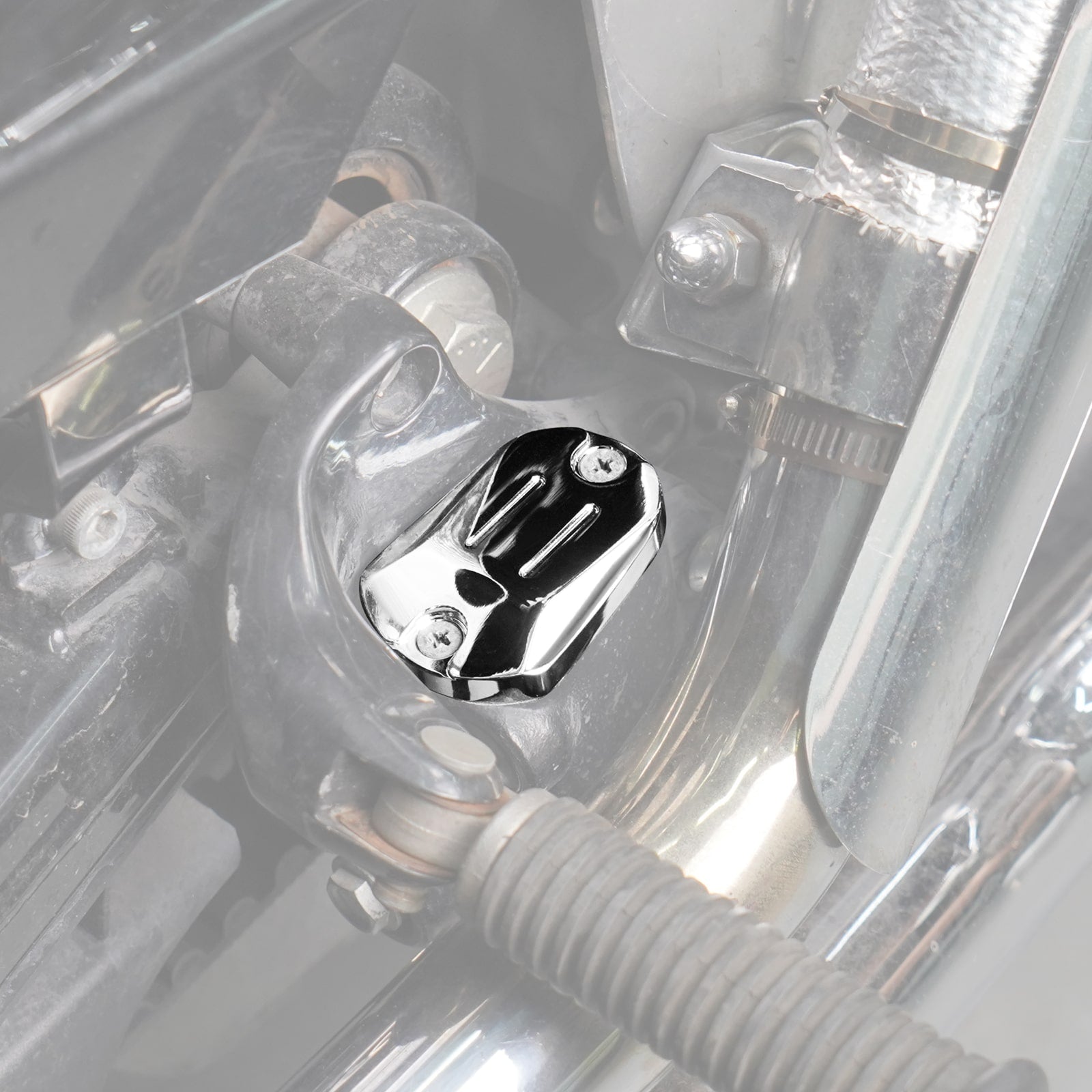 Chromed Rear Brake Master Cylinder Cover For Harley Sportster 1200 Iron 883 XL