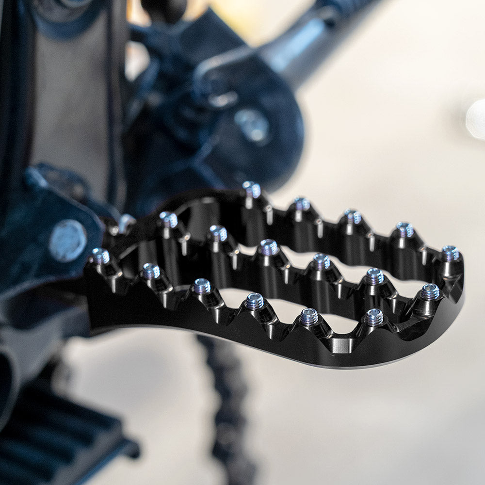 Wide Enlarged Foot Pegs Pedals Set For Honda CRF250RX / L  CRF450L / RX  CRF1000L
